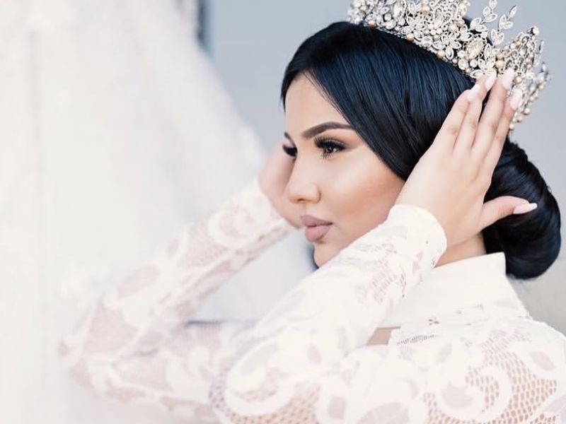 Handicrafted Crown “ Diva”