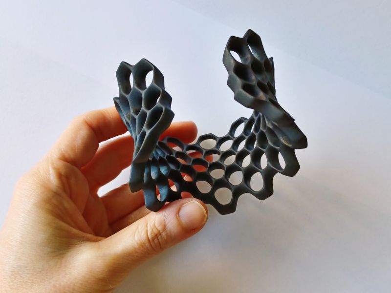 Raised Edge Lacy Bangle