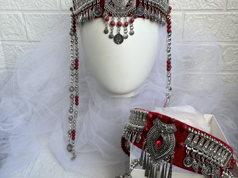 Traditional Headdress “Sose”