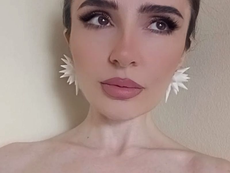 Futuristic Star Earrrings