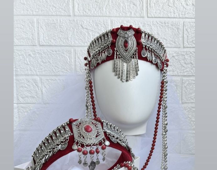 Traditional Headdress “Sose”