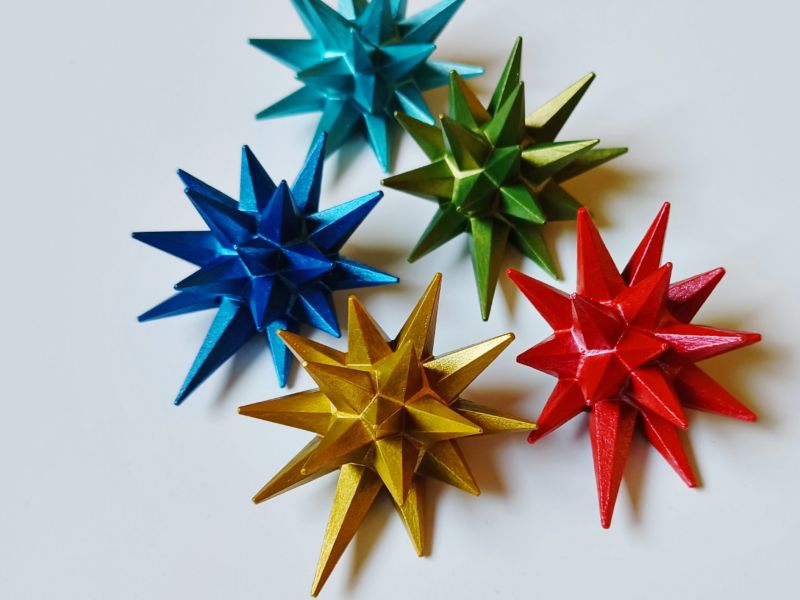 Futuristic Star Earrrings