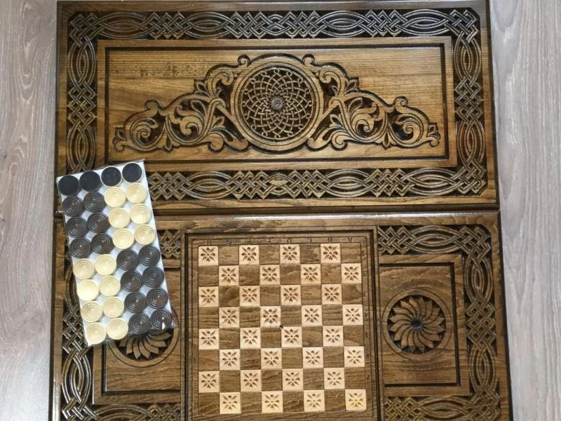 Նարդի հայկական զարթանախշ