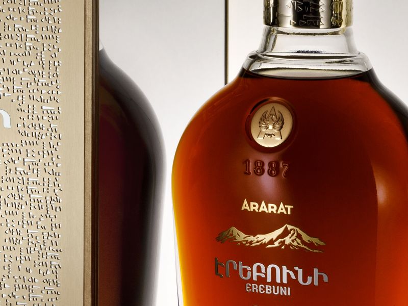 EREBUNI 30 Years Old 0,7L ARMENIAN brandy