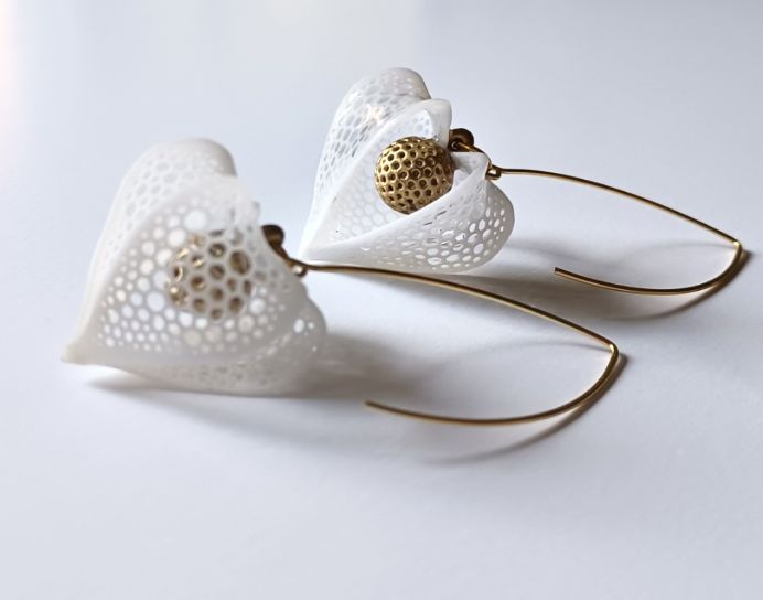 White Lacy Physalis Earrings