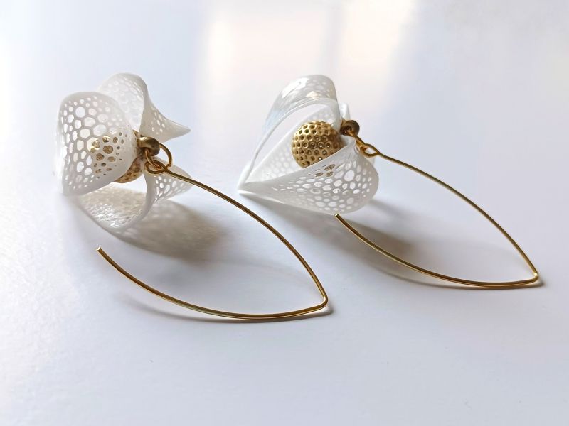 White Lacy Physalis Earrings