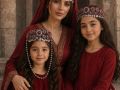 Mother & daughters