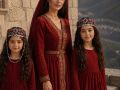Mother & daughters