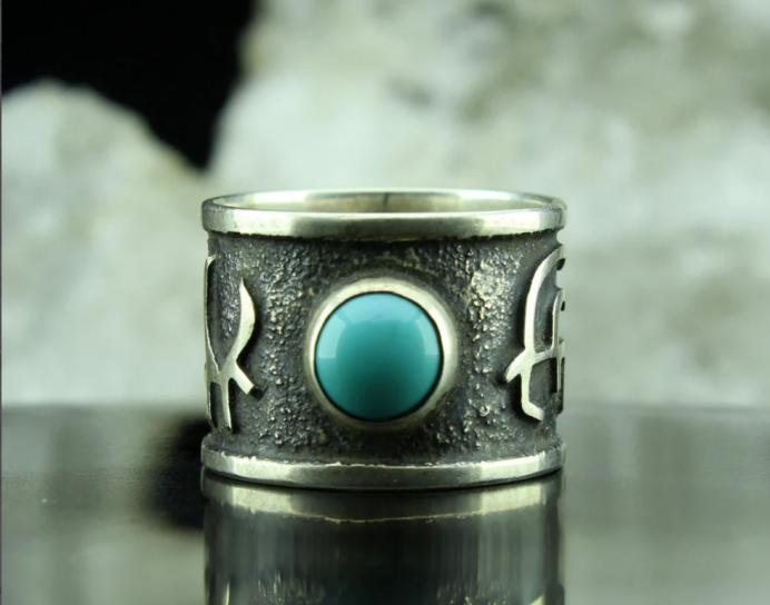 Sterling Silver Ring with Turquoise Gemstone 