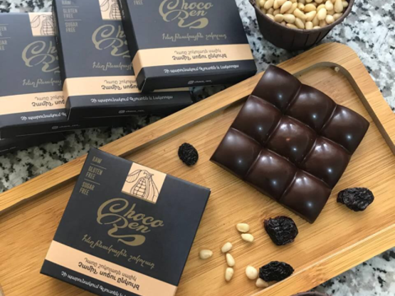 Gluten Free, Sugar Free, Raw Gourmet Chocolates with Pistachio, Cashew, Raisins, Pine Nuts, Cappuccino, Peach, Mango Options