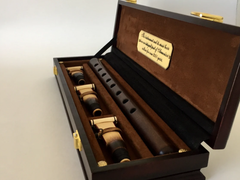 Professional Armenian Duduk. Gift Set with a Beautiful Wooden Box. Signature Product