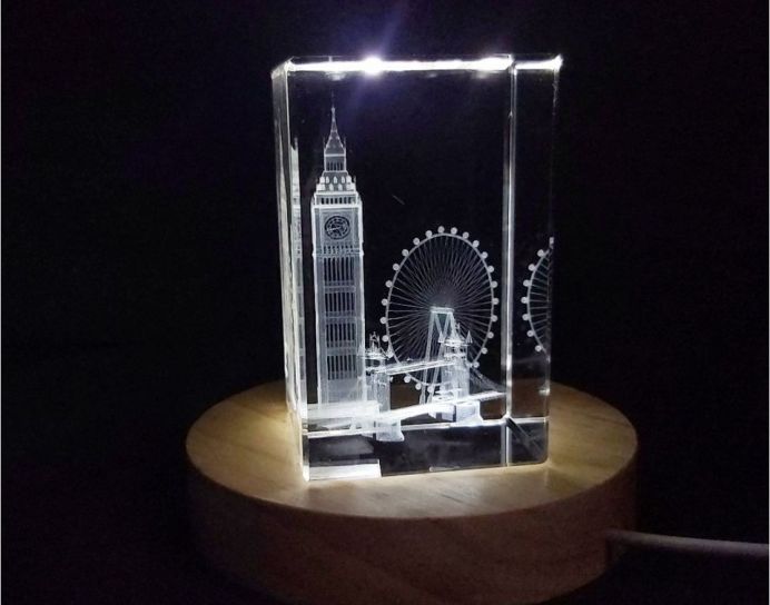 London Landmarks 3D Engraved Crystal Collectible Souvenir