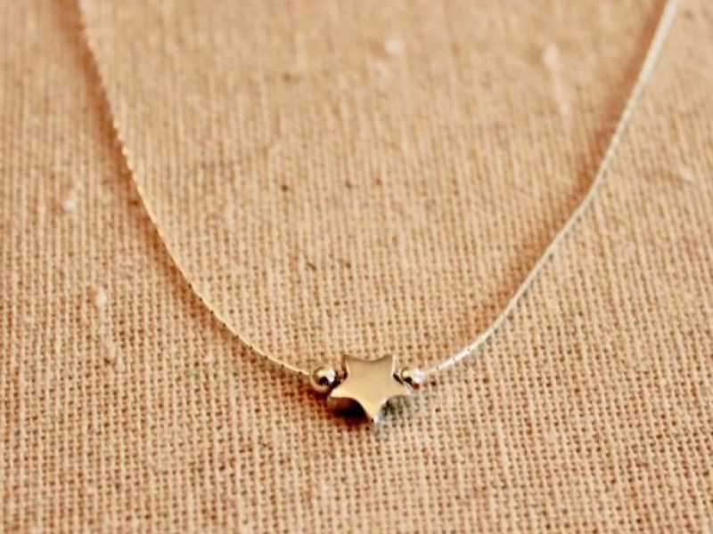 STERLING SILVER TINY CHOKER WITH STAR BEAD