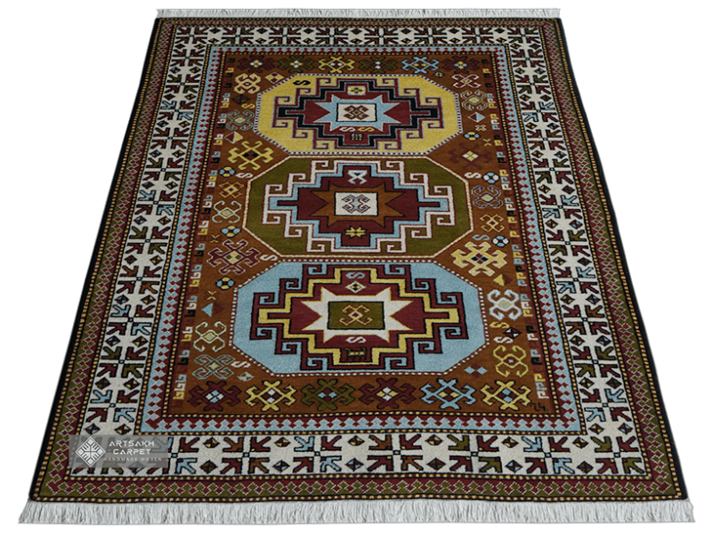 Armenian Carpet - Mokhanq Arevagorg