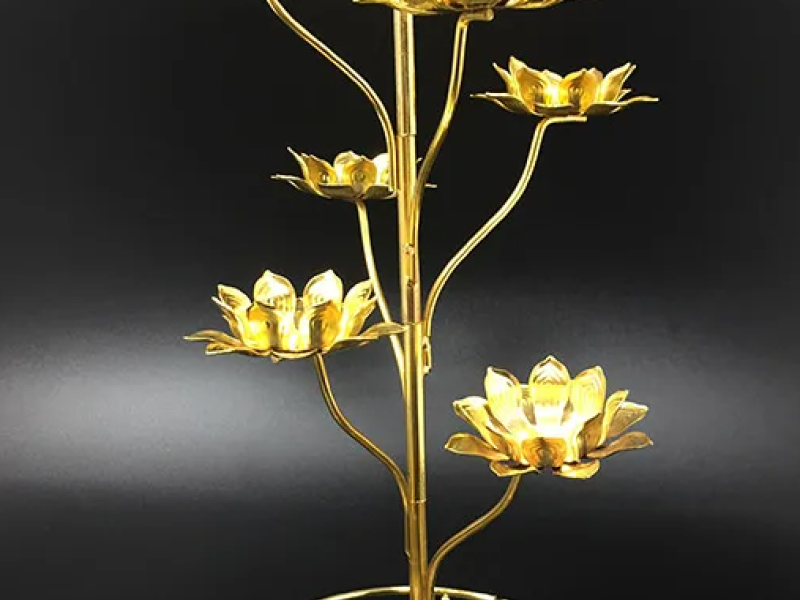 Gold Color Metal Candle Holder 