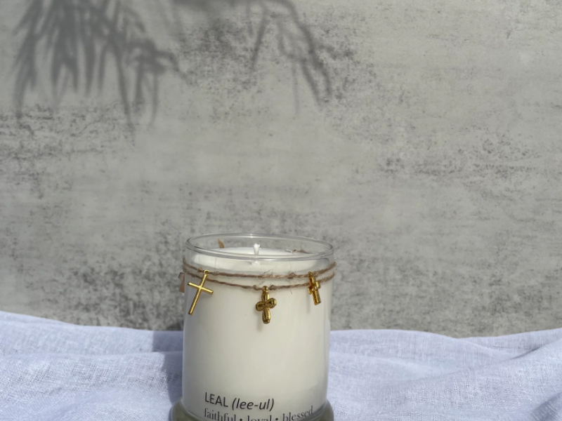 Leal (lee-ul) Candle