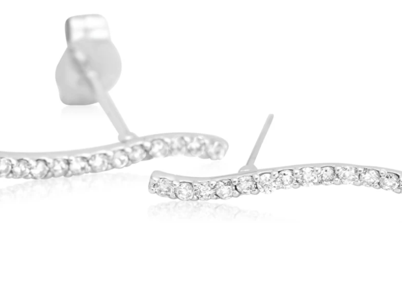 Diamond Curved Bar Stud Earrings (14K Gold)