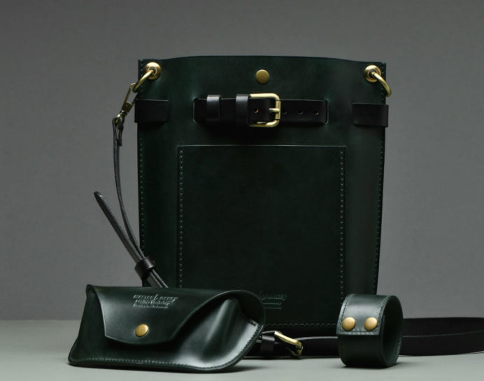 Leather accessories set