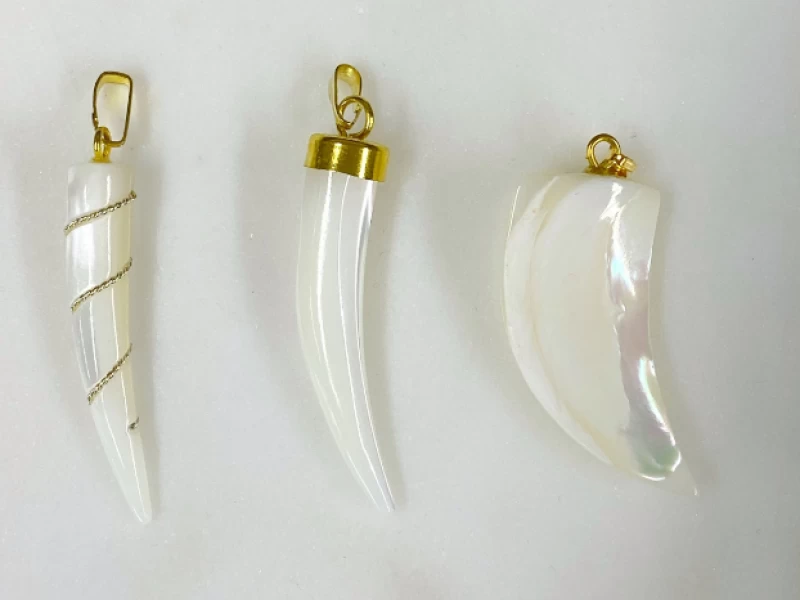 1 Piece Mother of Pearl Tusk Pendant Gold Plated Pendant Charm