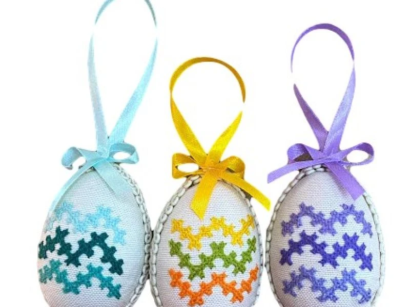 Embroidered Egg-Shaped Ornament Set