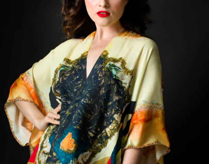 "Lady in Peridome" Kimono