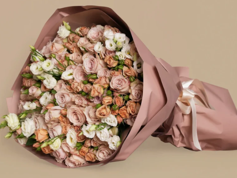 Champagne Petals Bouquet