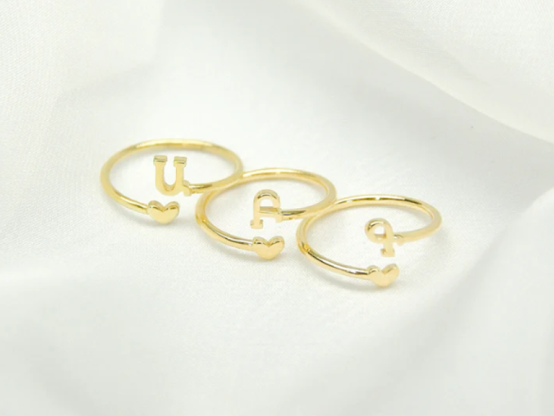 Armenian Initial Ring