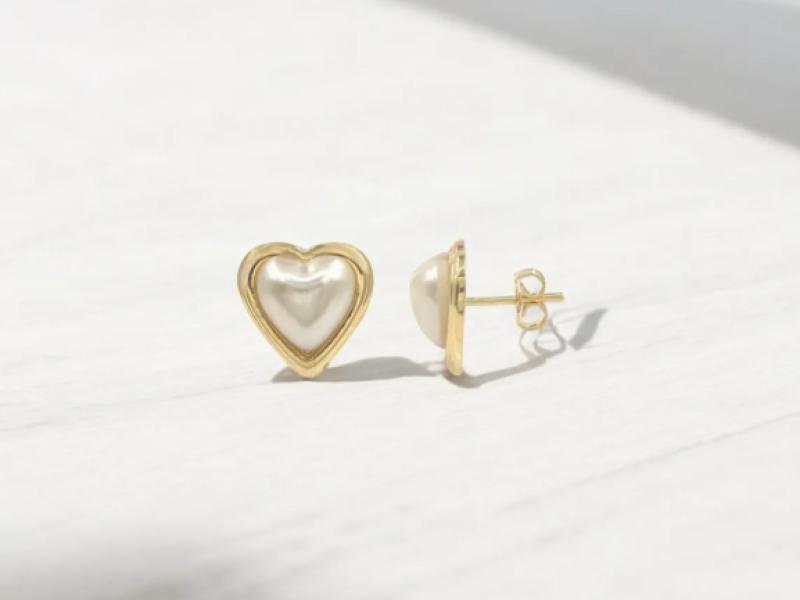 Pearl Studs