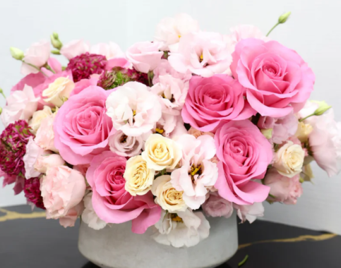 Blush Romance Arrangement