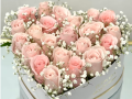 Blushing Heart By VLM Flowers