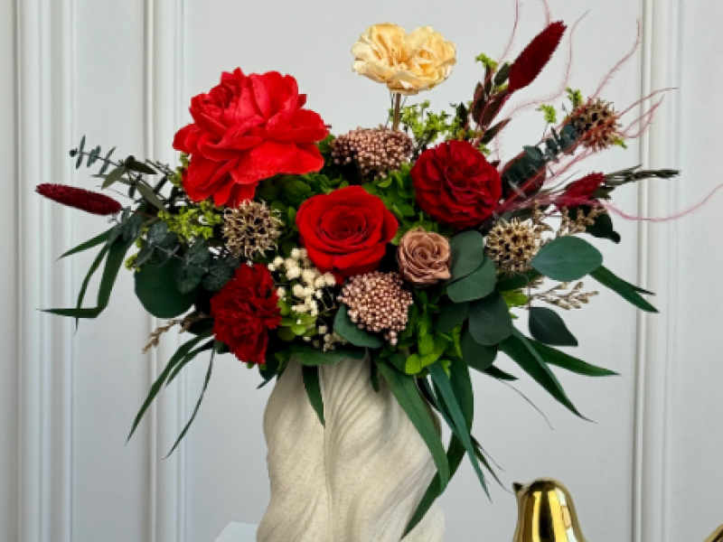Crimson Grande Preserved Arrangement