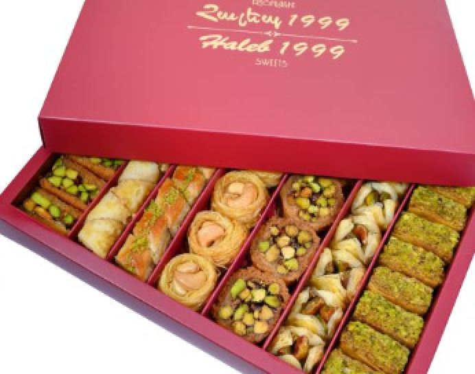 Փախլավա ասորտի կարմիր տուփ