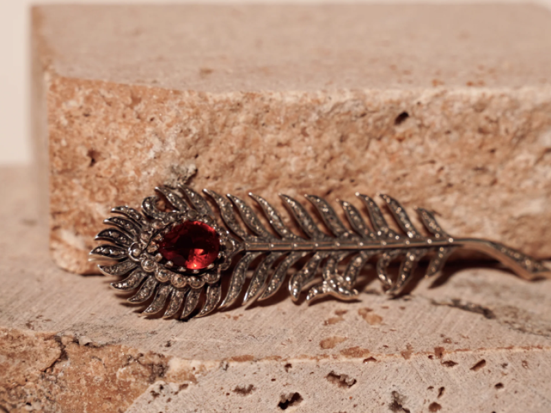 Brooch Feather